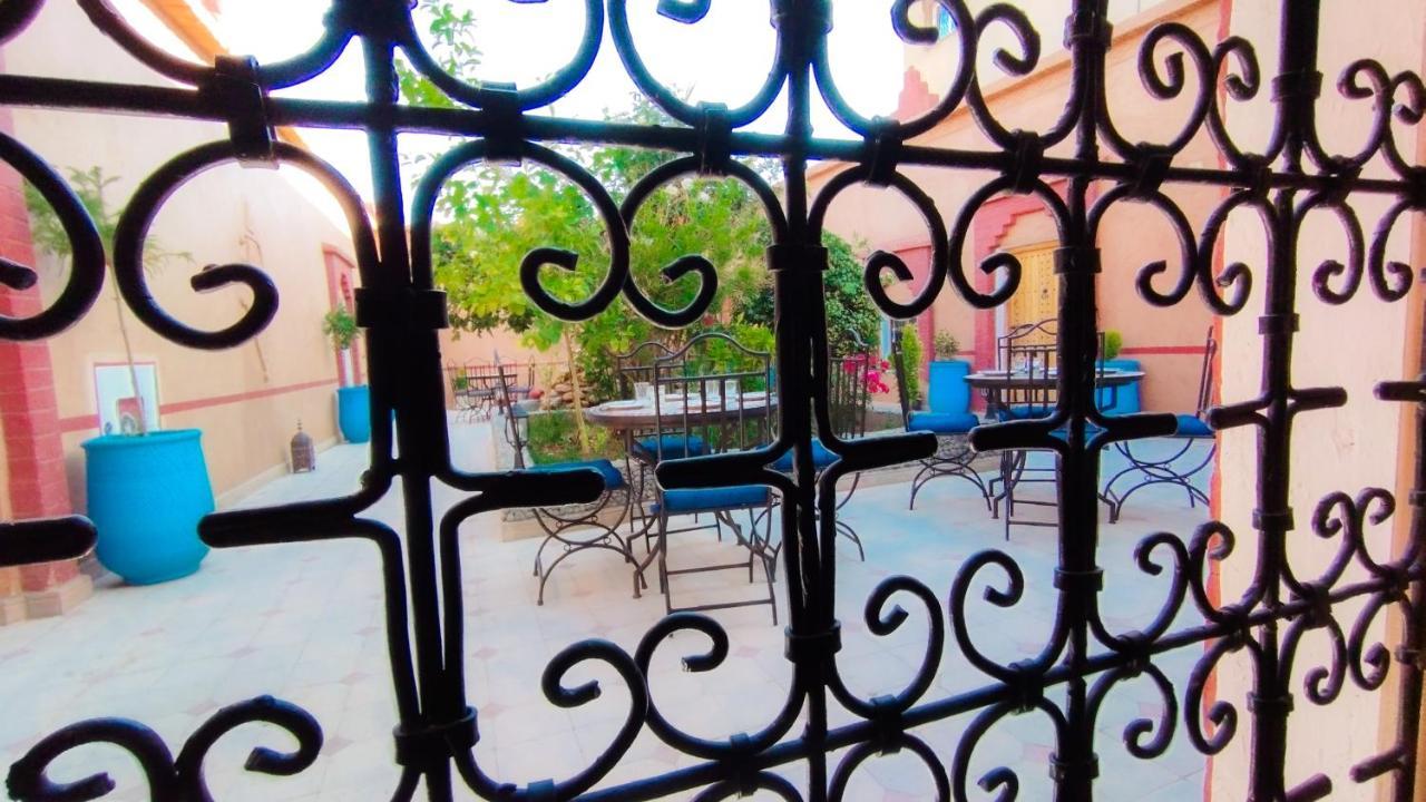 Kasbah Tussna Hotel Boumalne Exterior foto